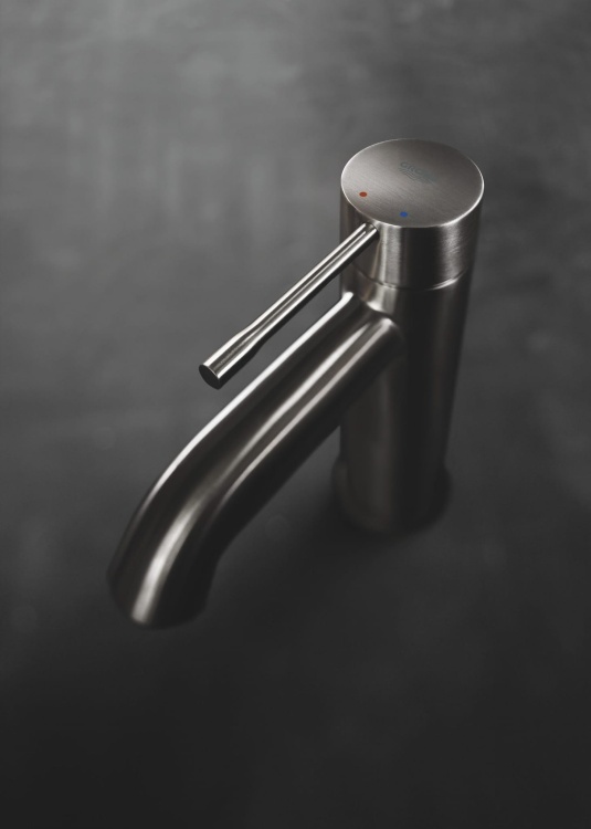 GROHE Essence Jednouchwytowa bateria umywalkowa Brushed Hard Graphite. 23589AL1 wizual. BudoHurt.com Łódź.png